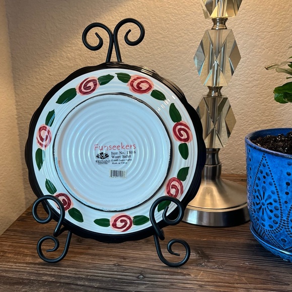 FUNSEEKERS Water Ballet Decoration Plate - Picture 2 of 3
